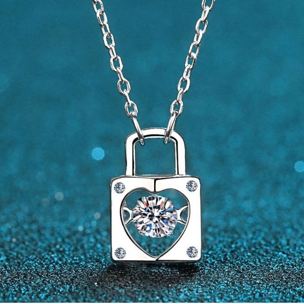1/3 carat moissanite diamond dancing heart necklace 16 inches +2 inches extender